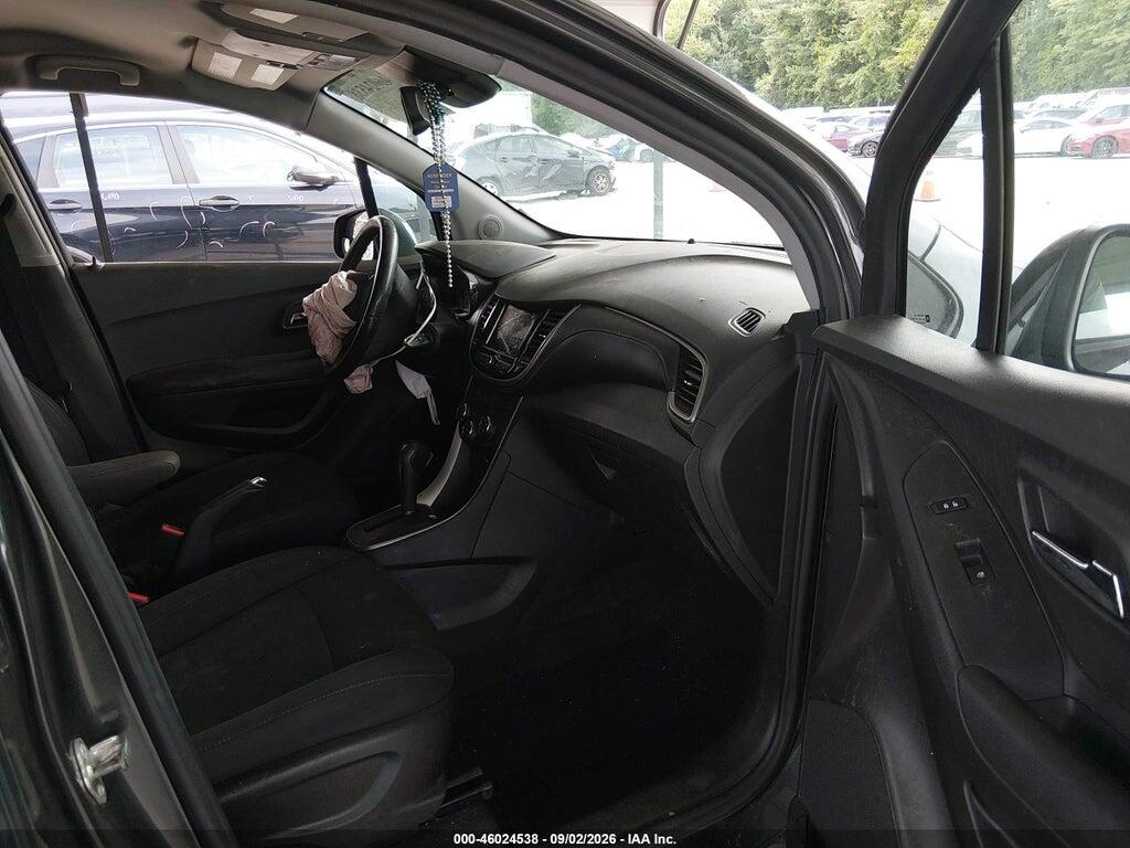 3GNCJKSB8KL260907 2019 CHEVROLET TRAX photo no. 5