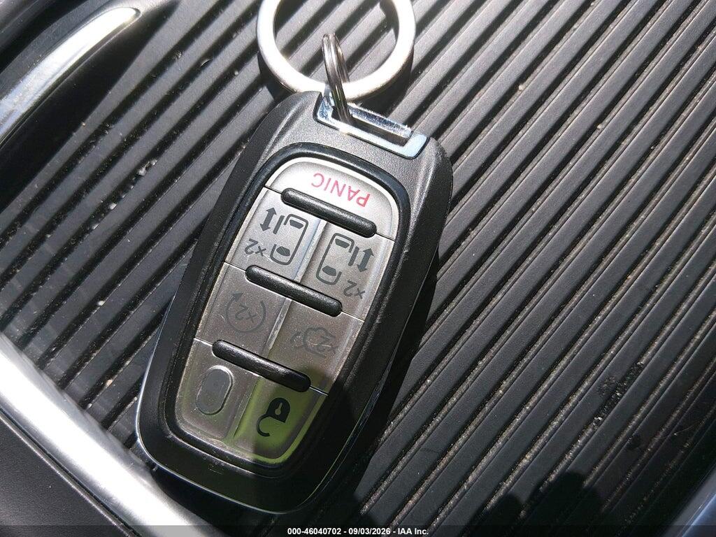 2C4RC1BG9PR586129 2023 CHRYSLER PACIFICA photo no. 11