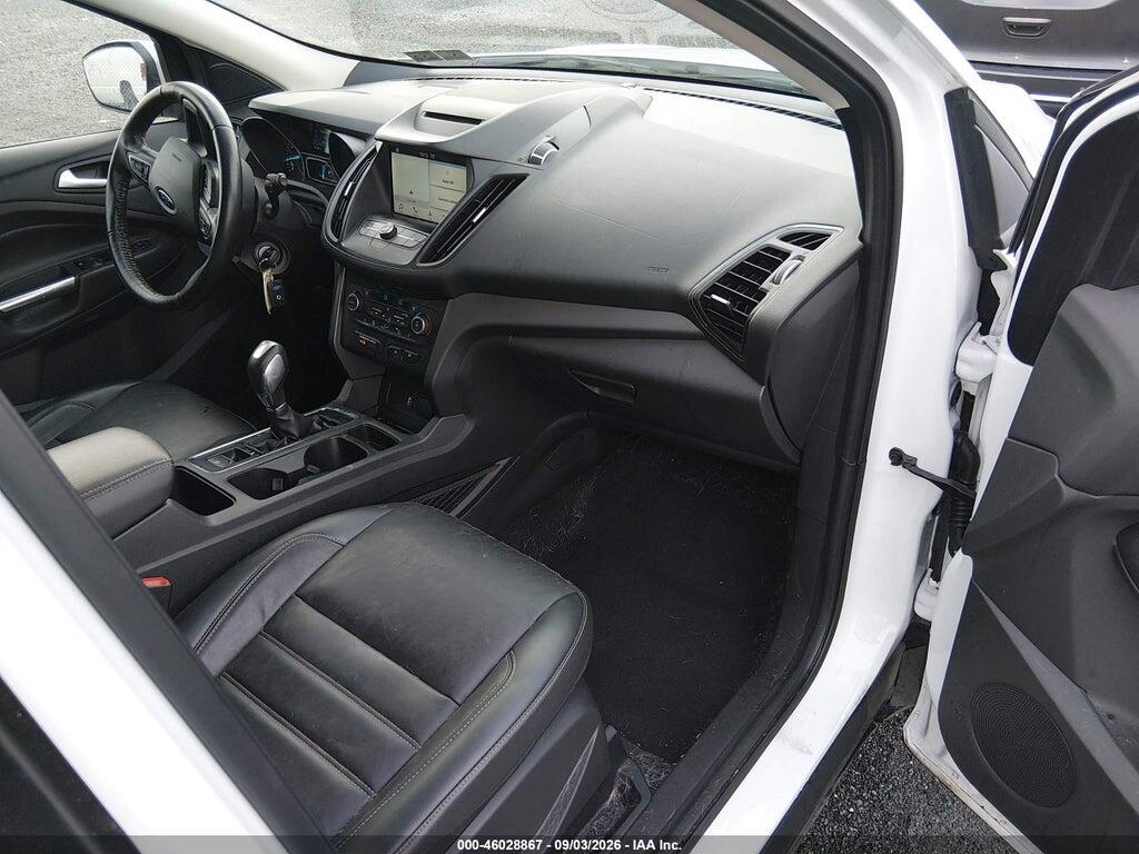 1FMCU9HD0JUD33642 2018 FORD ESCAPE photo no. 5
