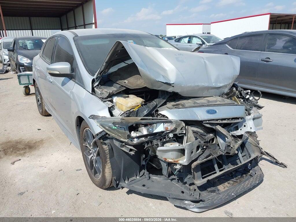 2015 FORD FOCUS 1FADP3F29FL269568