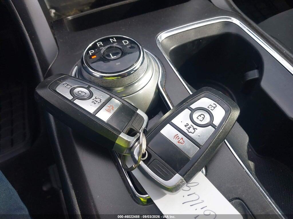 3FA6P0G78JR251767 2018 FORD FUSION photo no. 11