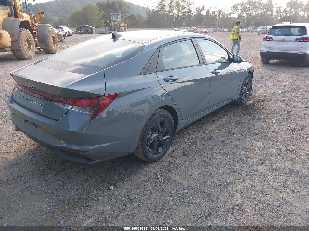 KMHLM4AG9MU092966 2021 HYUNDAI ELANTRA photo no. 4