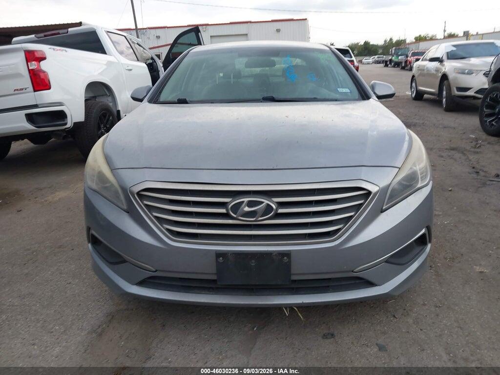 5NPE24AF9HH547583 2017 HYUNDAI SONATA photo no. 12