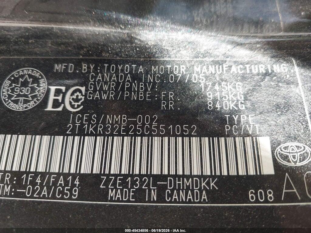 2T1KR32E25C551052 2005 TOYOTA MATRIX photo no. 9