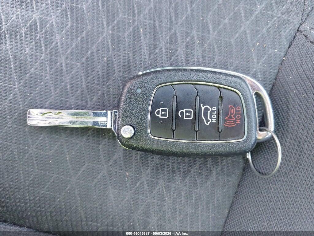 KM8J3CA43HU567334 2017 HYUNDAI TUCSON photo no. 11