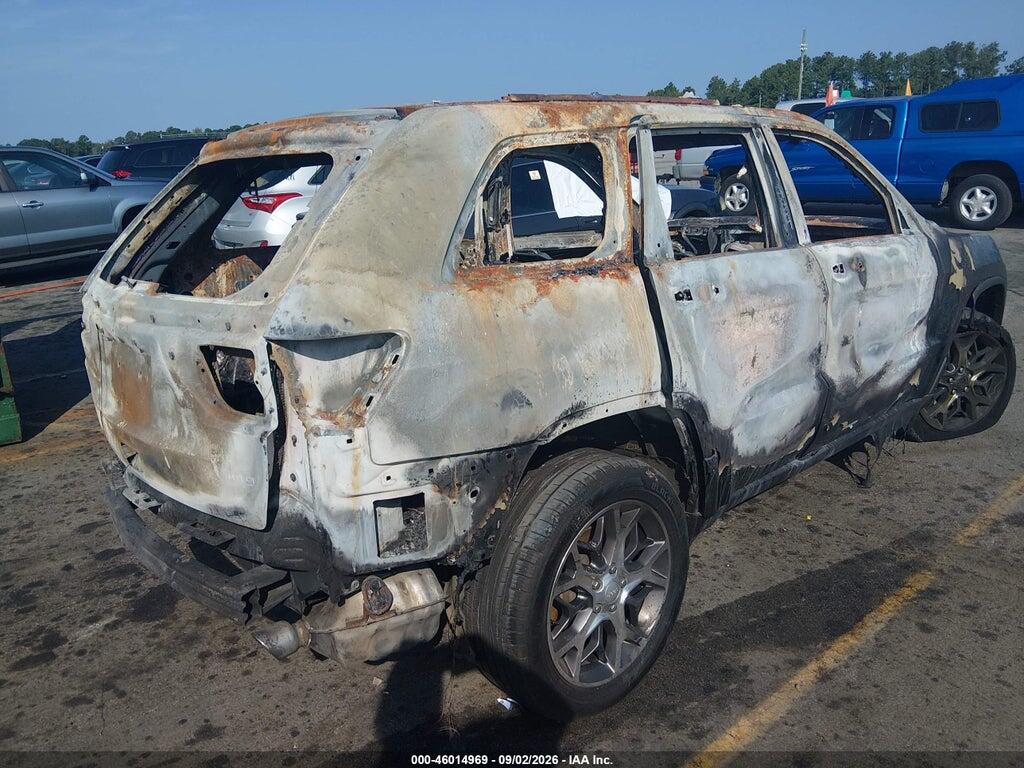 1C4RJEBG1LC306543 2020 JEEP GRAND CHEROKEE photo no. 4