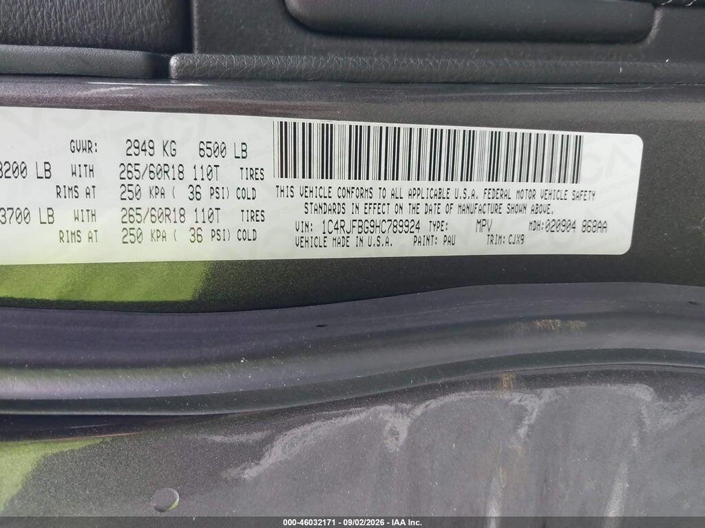 1C4RJFBG9HC789924 2017 JEEP GRAND CHEROKEE photo no. 9