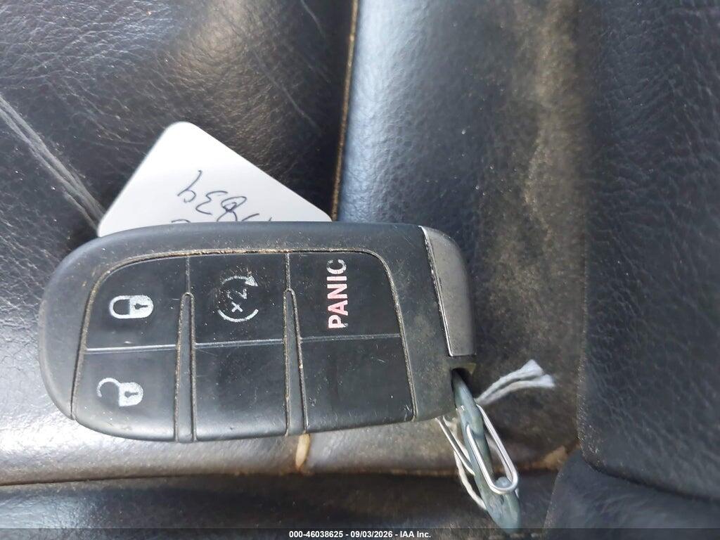 ZACCJBDB4HPF13839 2017 JEEP RENEGADE photo no. 11