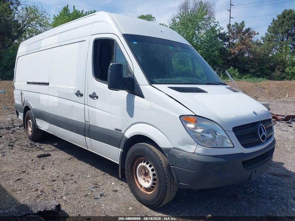 WD3PE8CB4C5683799 2012 MERCEDES-BENZ SPRINTER 2500 photo no. 1