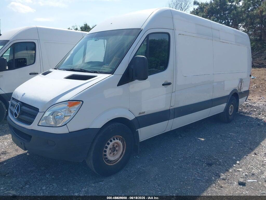 WD3PE8CB4C5683799 2012 MERCEDES-BENZ SPRINTER 2500 photo no. 2