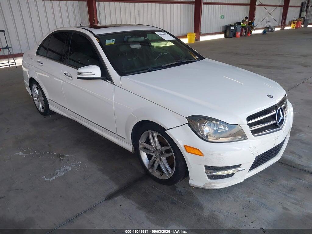 2014 MERCEDES-BENZ C 250 WDDGF4HB6ER316182