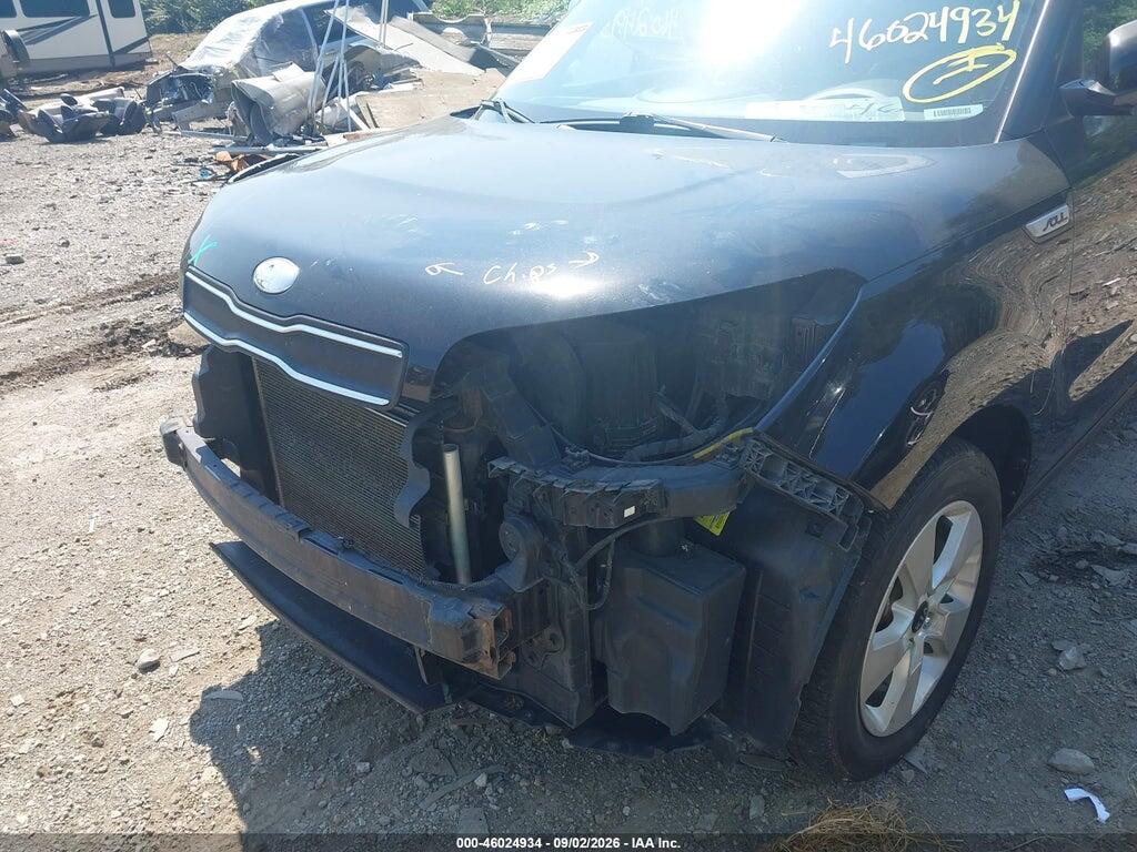 KNDJN2A25H7468505 2017 KIA SOUL photo no. 6