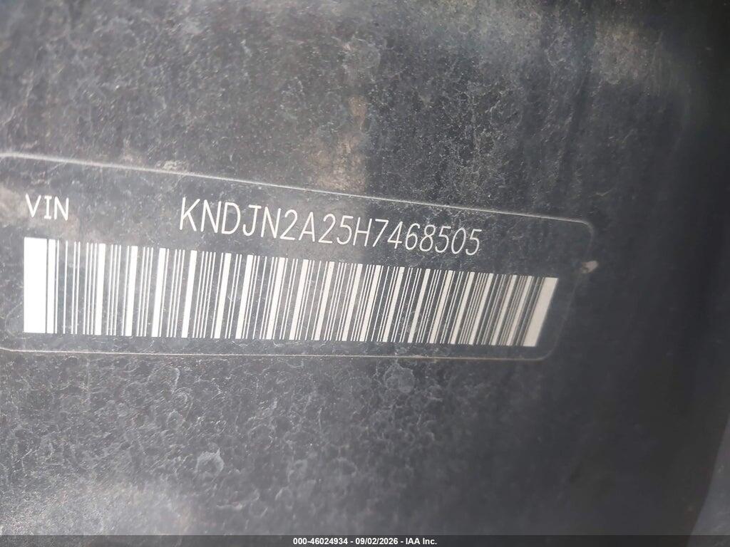 KNDJN2A25H7468505 2017 KIA SOUL photo no. 9