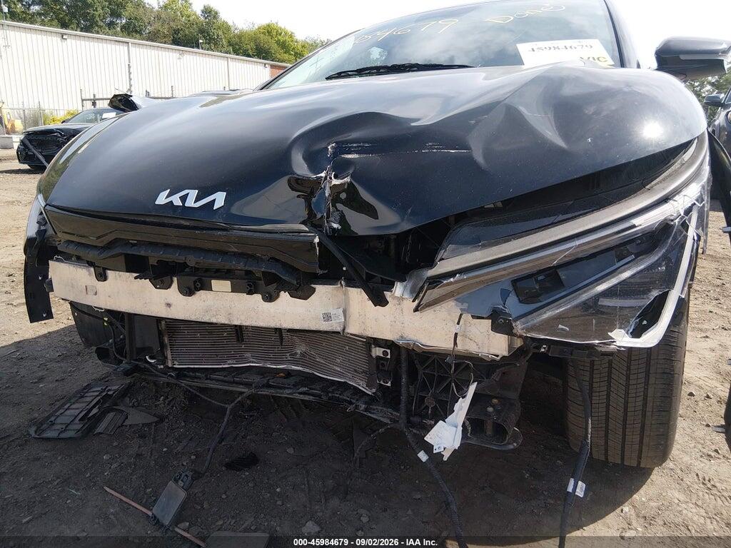 5XYC3DJC2SG002740 2025 KIA EV6 photo no. 6