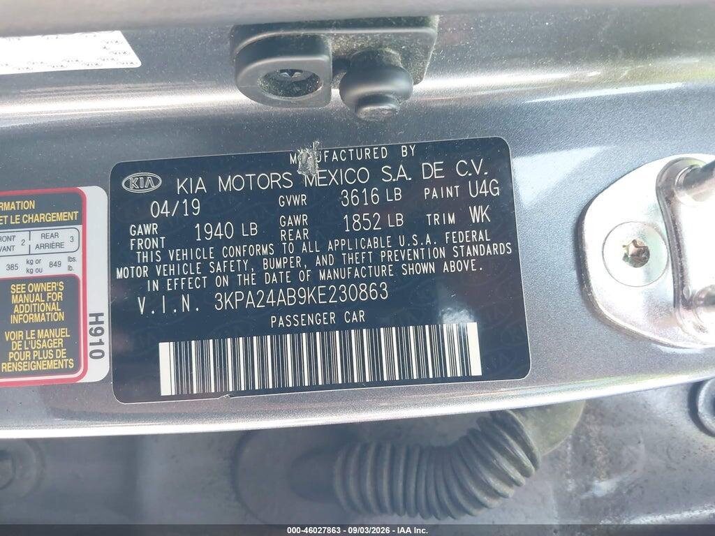 3KPA24AB9KE230863 2019 KIA RIO photo no. 9