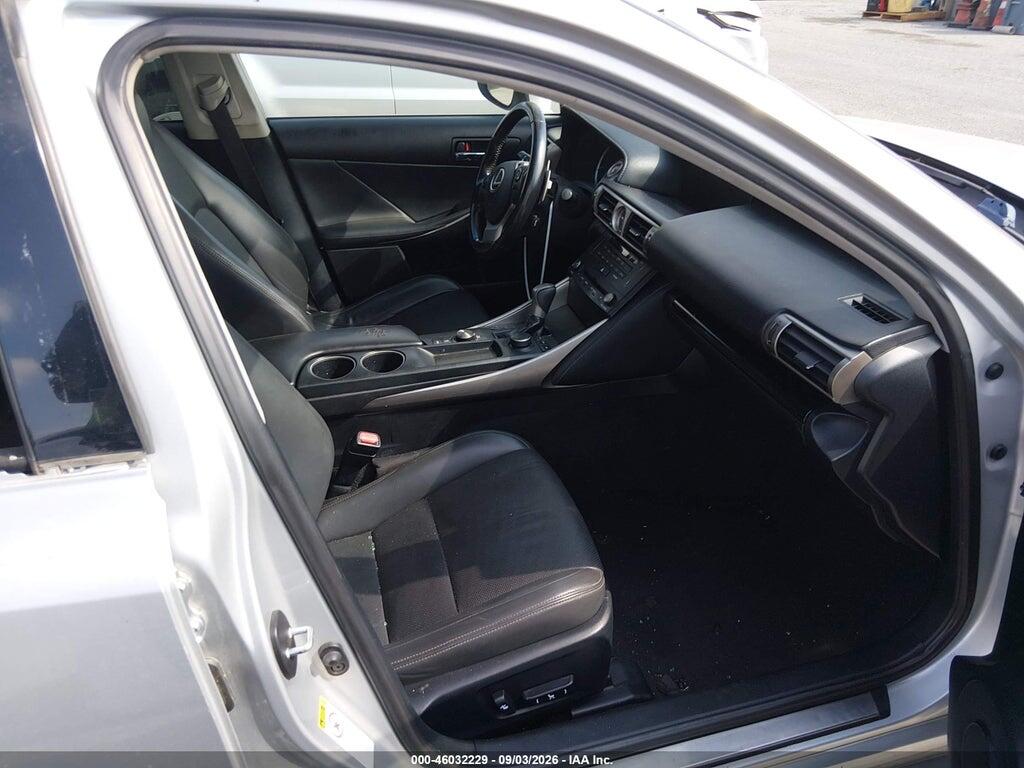 JTHBA1D22G5010516 2016 LEXUS IS 200T photo no. 5