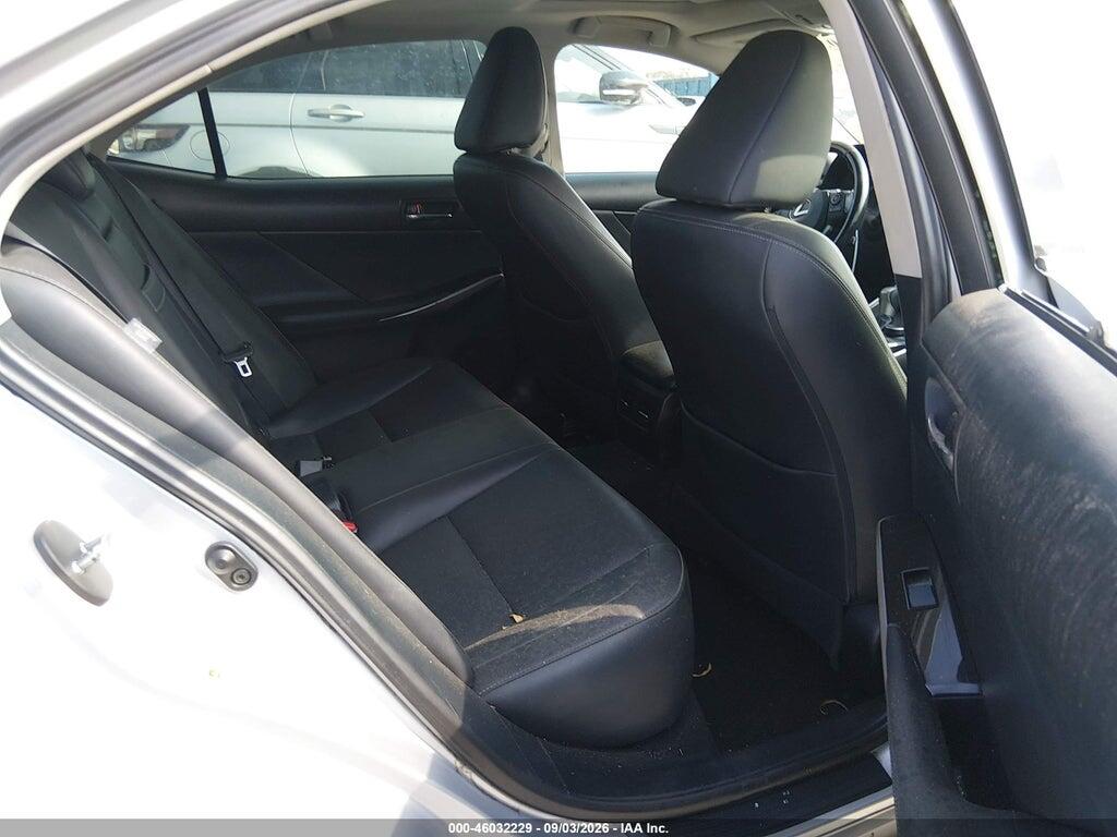 JTHBA1D22G5010516 2016 LEXUS IS 200T photo no. 8