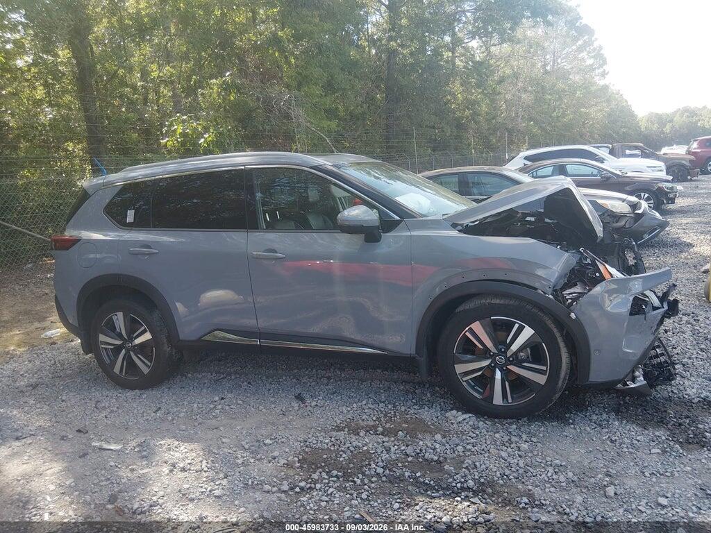 2021 NISSAN ROGUE PLATINUM INTELLIGENT AWD — Фото 13 из 16
