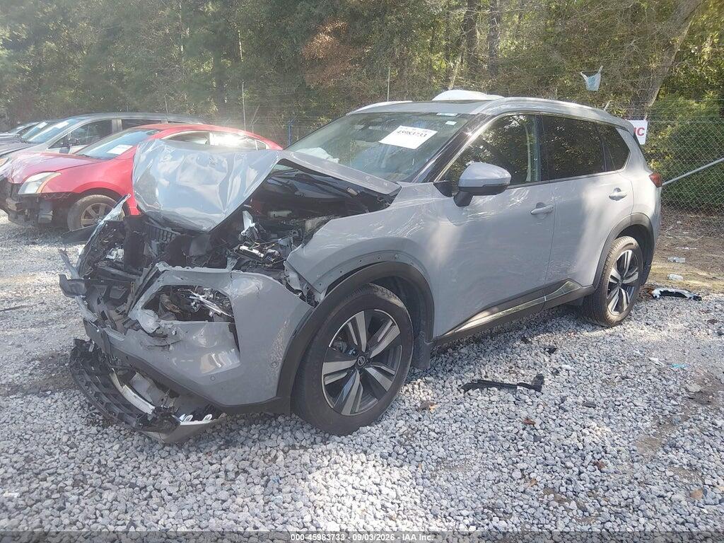 2021 NISSAN ROGUE PLATINUM INTELLIGENT AWD — Фото 2 из 16