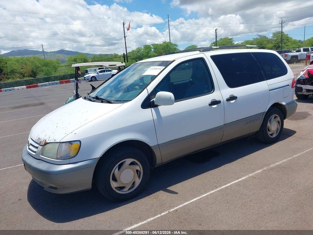 4T3ZF13C12U452393 2002 TOYOTA SIENNA photo no. 2