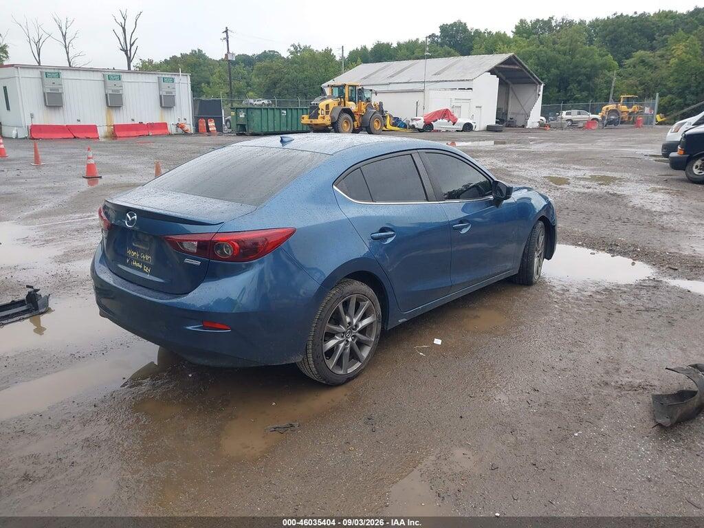 3MZBN1V33JM261444 2018 MAZDA MAZDA3 photo no. 4