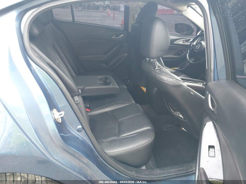 3MZBN1V33JM261444 2018 MAZDA MAZDA3 photo no. 8