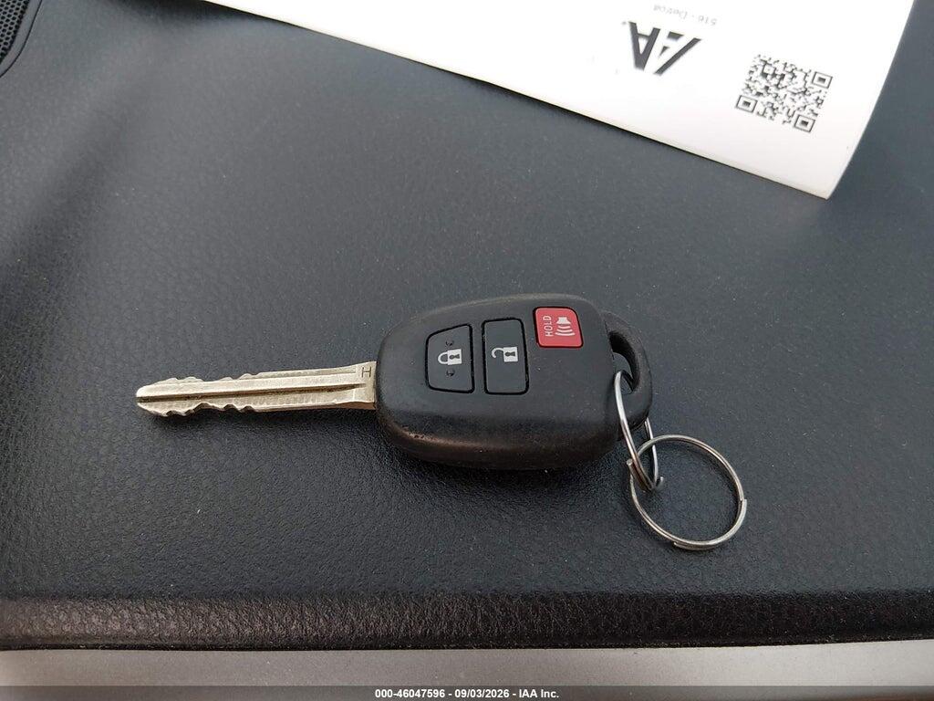 JTMRFREV9D5028404 2013 TOYOTA RAV4 photo no. 11