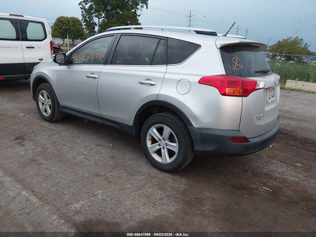 JTMRFREV9D5028404 2013 TOYOTA RAV4 photo no. 3