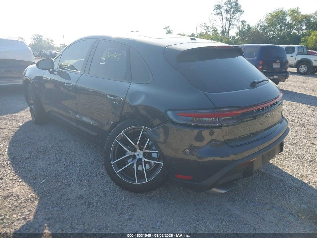 WP1AA2A5XRLB00267 2024 PORSCHE MACAN photo no. 3