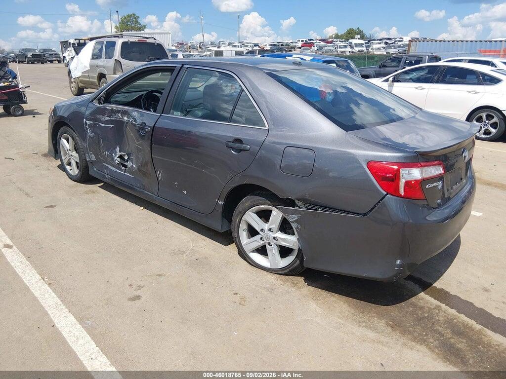 4T1BF1FK6EU322028 2014 TOYOTA CAMRY photo no. 3