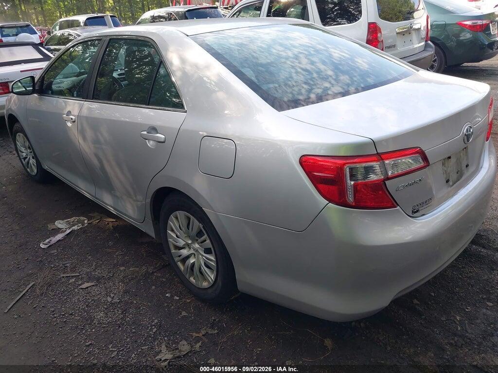 4T4BF1FK1ER425573 2014 TOYOTA CAMRY photo no. 3