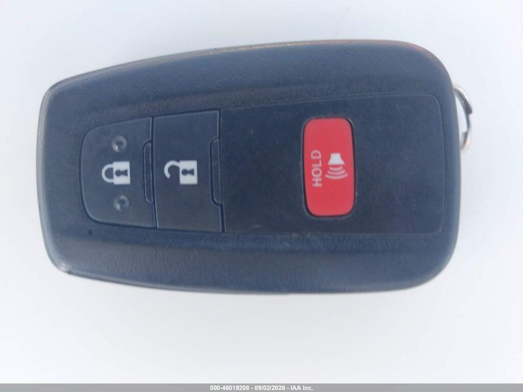 NMTKHMBX9MR133487 2021 TOYOTA C-HR photo no. 11