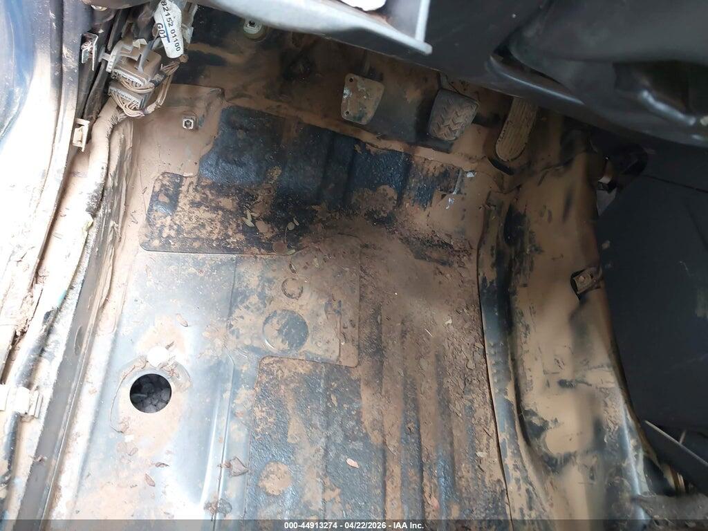 2T1KY38E63C084841 2003 TOYOTA MATRIX photo no. 6
