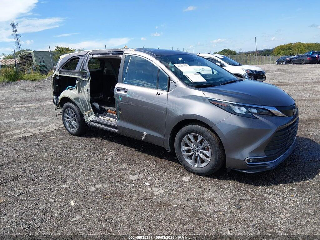 2024 TOYOTA SIENNA 5TDYSKFC9RS117841
