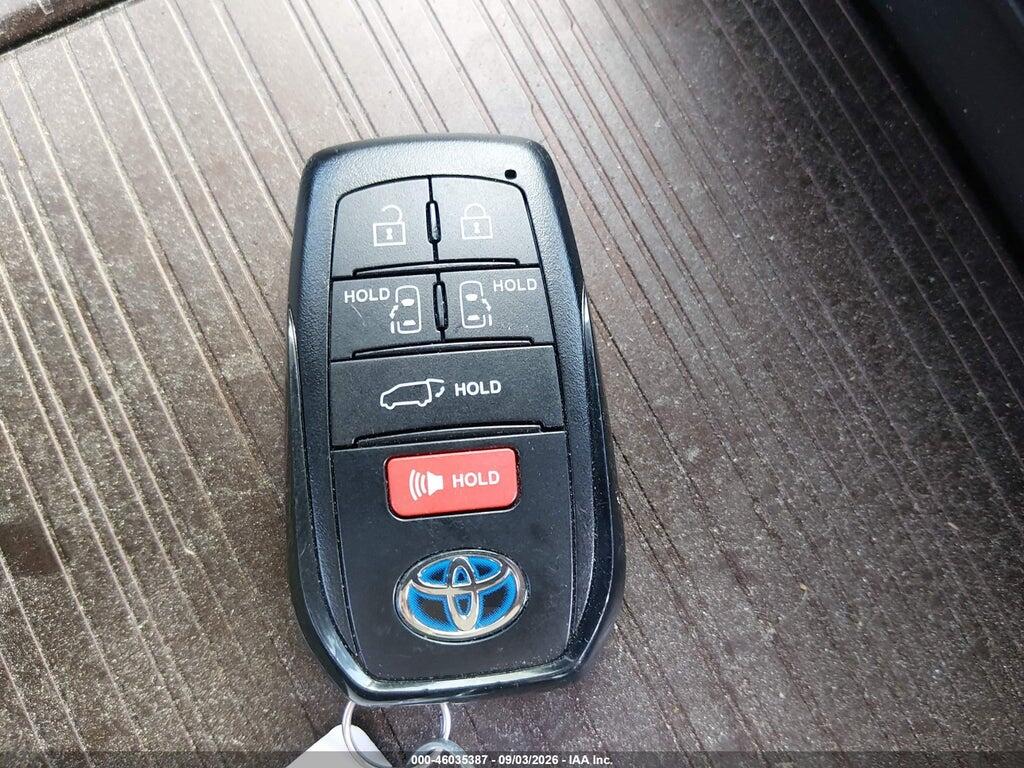 5TDYSKFC9RS117841 2024 TOYOTA SIENNA photo no. 11