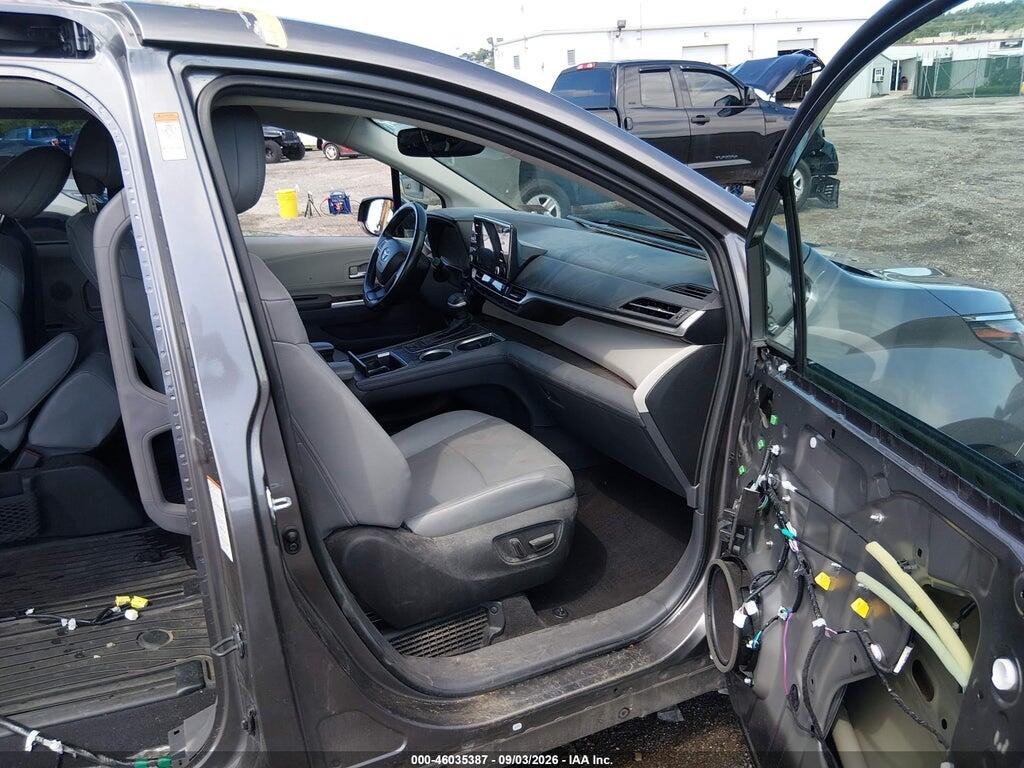 5TDYSKFC9RS117841 2024 TOYOTA SIENNA photo no. 5