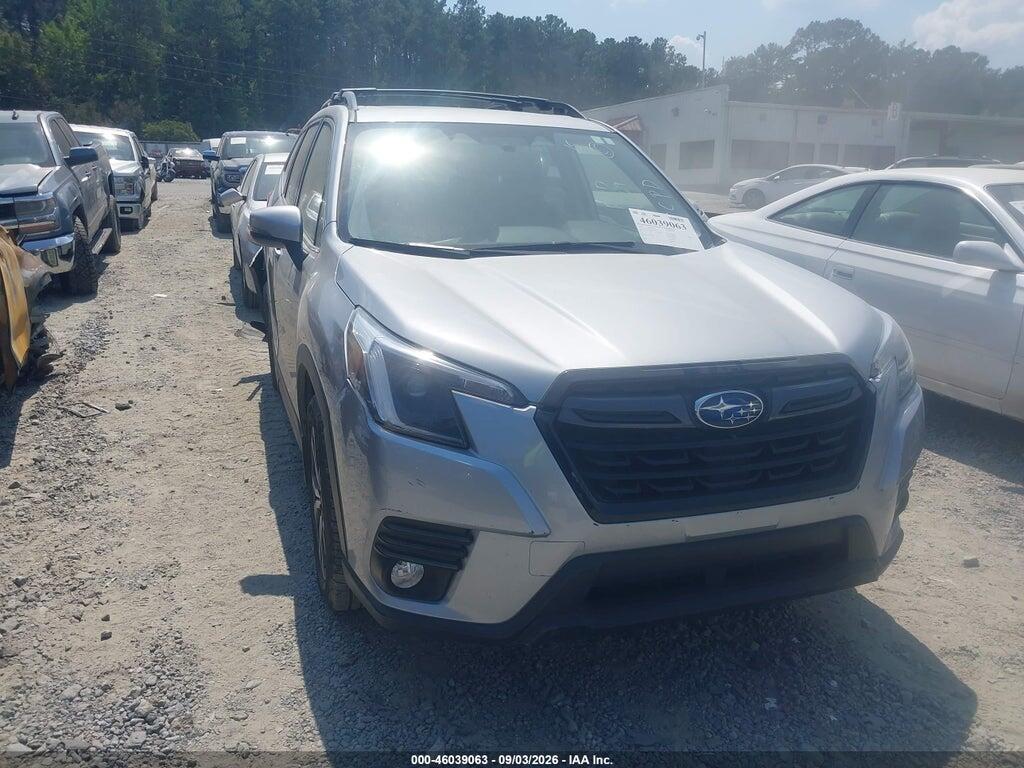 2022 SUBARU FORESTER JF2SKAPC4NH446669