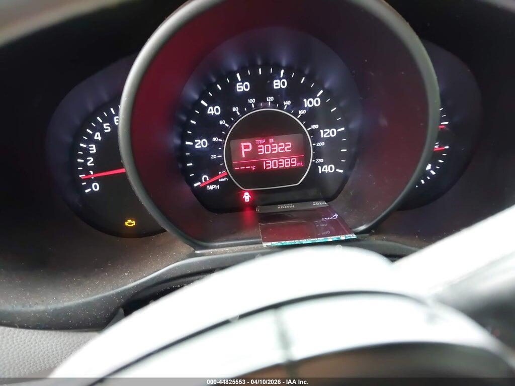 KNDJN2A20J7579338 2018 KIA SOUL photo no. 7