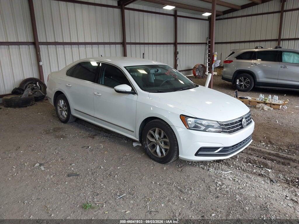2017 VOLKSWAGEN PASSAT 1VWAT7A39HC053543