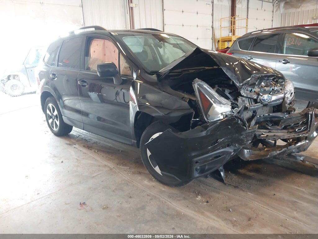 2018 SUBARU FORESTER JF2SJAEC5JH585077