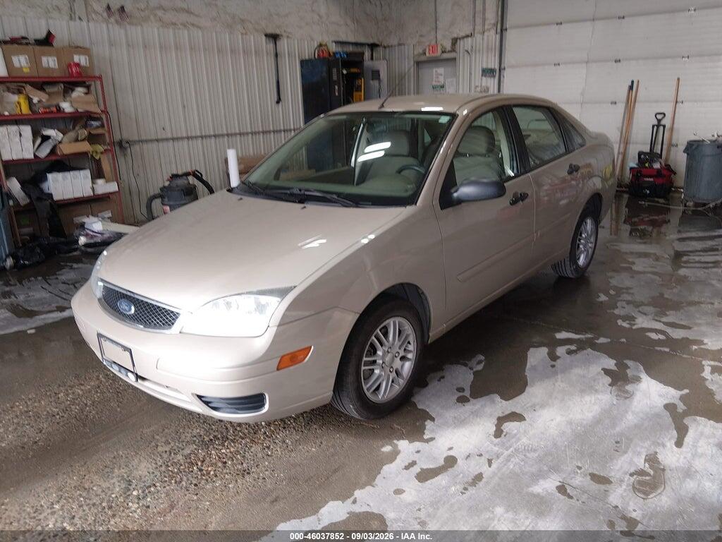 1FAFP34N37W302392 2007 FORD FOCUS photo no. 2
