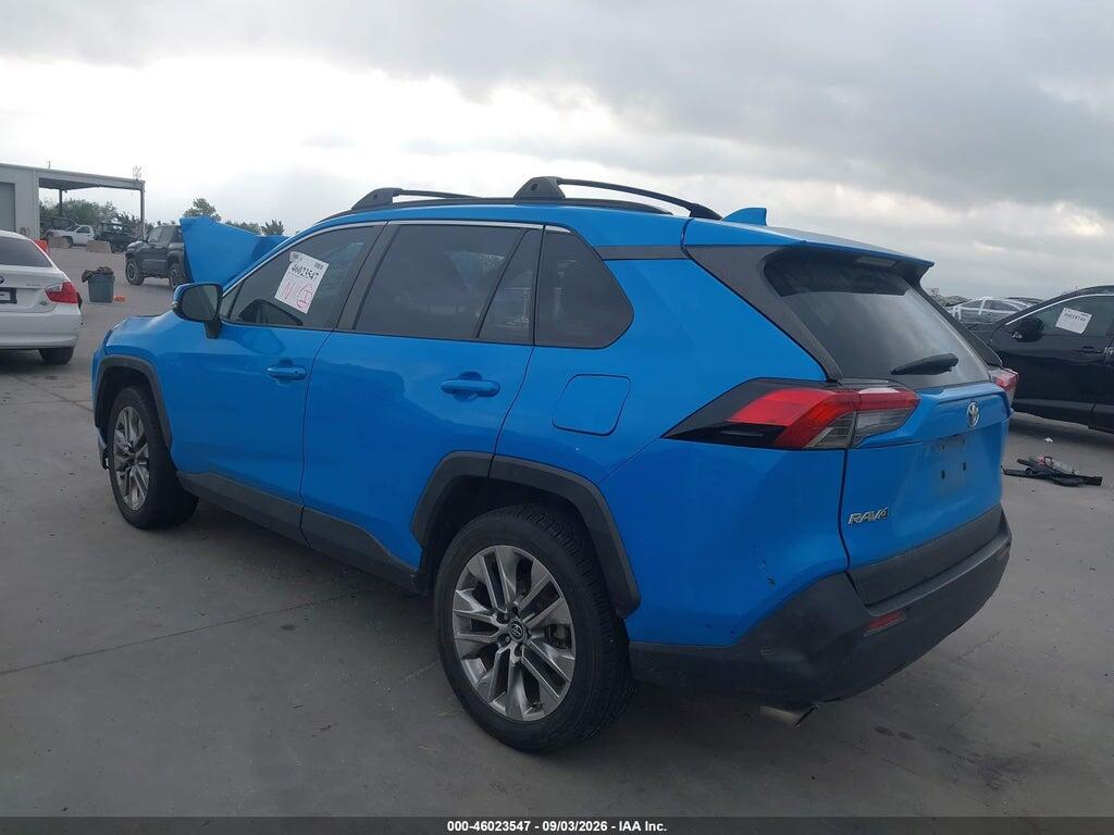 JTMC1RFV2KD511464 2019 TOYOTA RAV4 photo no. 3