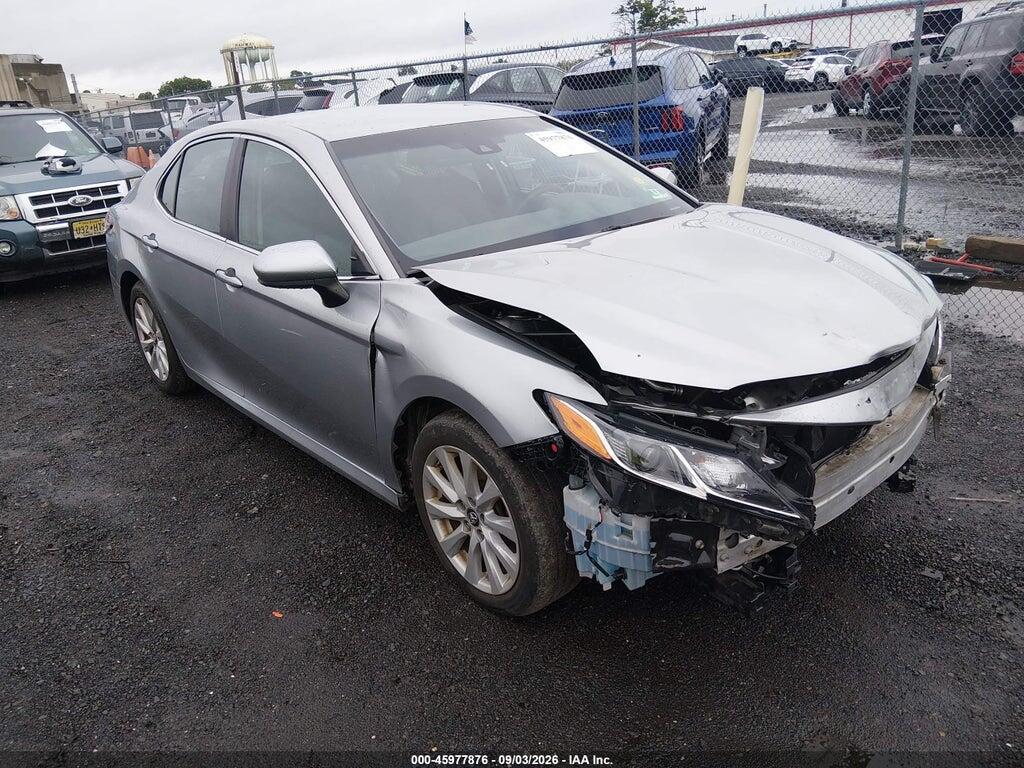 2018 TOYOTA CAMRY 4T1B11HK8JU601874