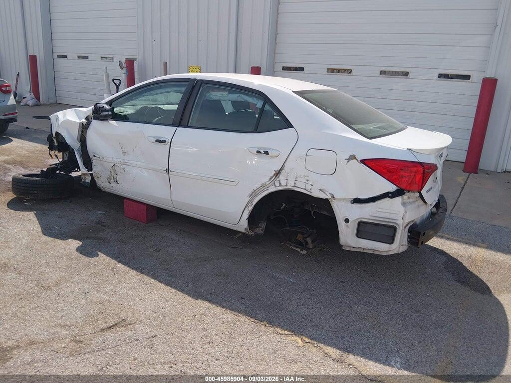 2T1BURHEXJC040546 2018 TOYOTA COROLLA photo no. 3