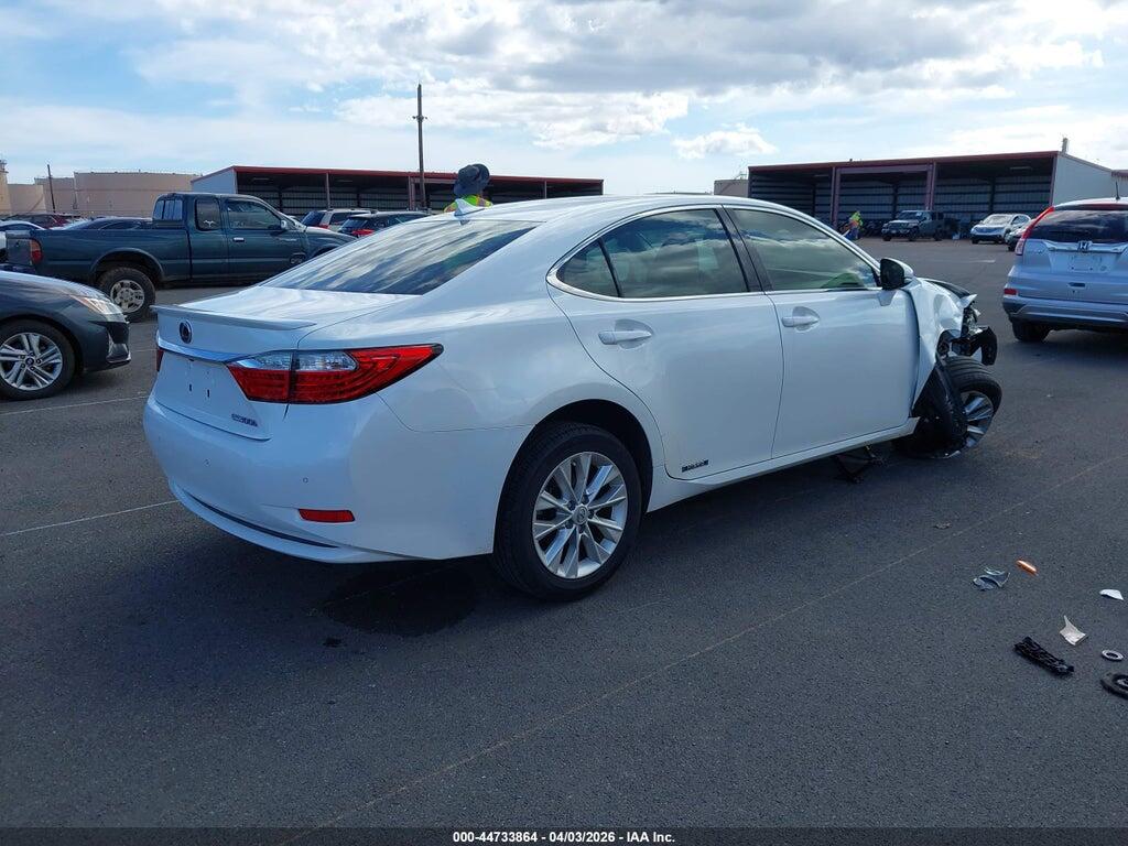 JTHBW1GG6D2027745 2013 LEXUS ES 300H photo no. 4