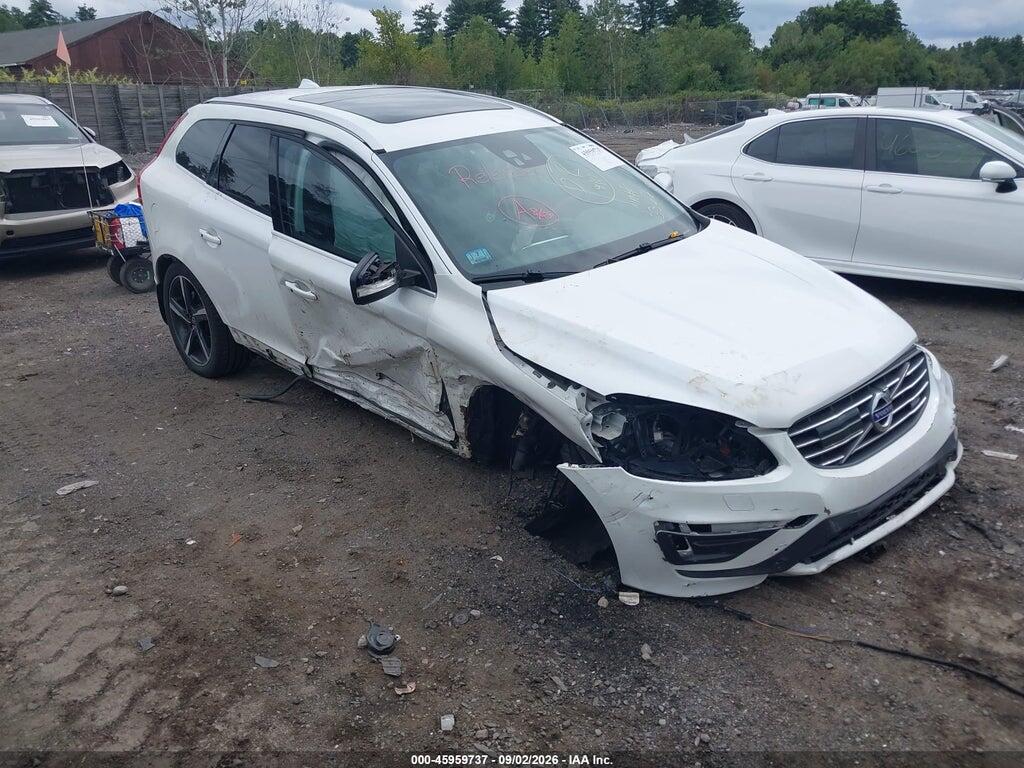 2015 VOLVO XC60 YV4902RS1F2643362