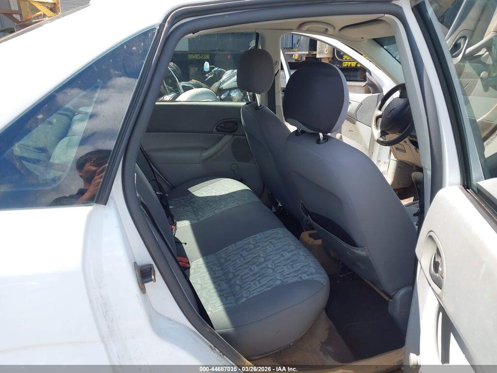 1FAFP34N95W160143 2005 FORD FOCUS photo no. 8