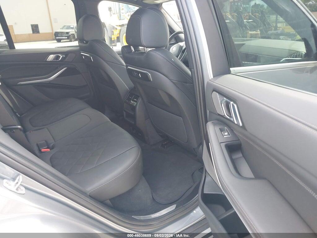 5UX23EU09T9107988 2026 BMW X5 photo no. 8