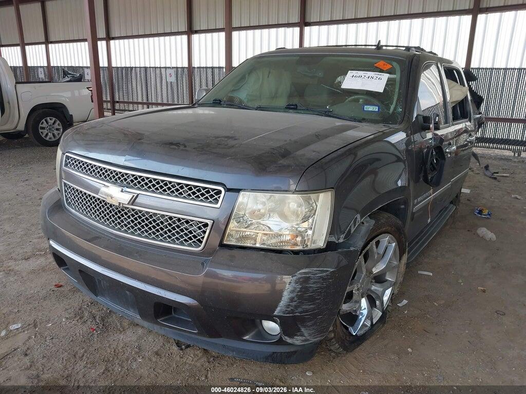3GNMCGE03BG101999 2011 CHEVROLET AVALANCHE 1500 photo no. 2
