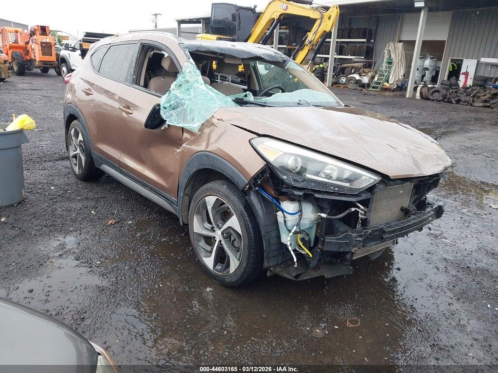 KM8J33A27HU374666 2017 HYUNDAI TUCSON photo no. 1